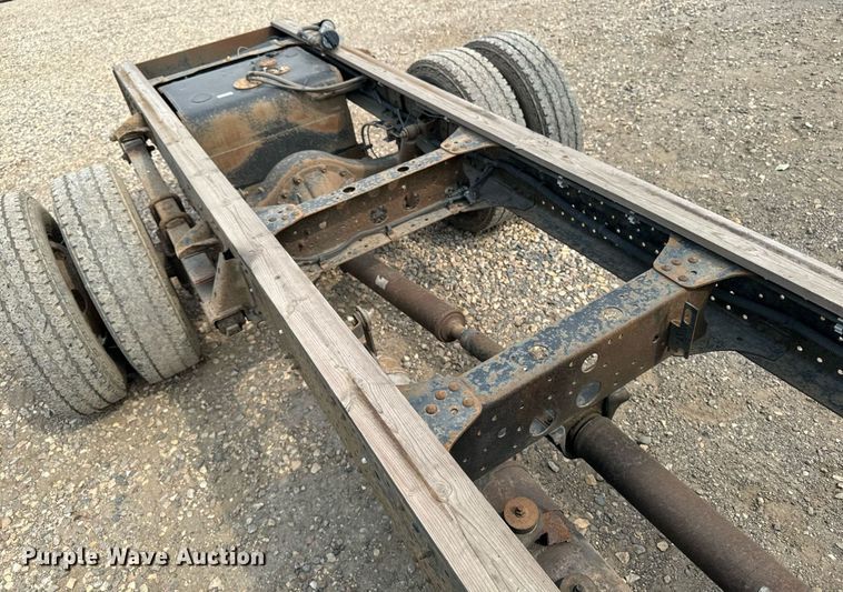 image for item DP8460 2008 Isuzu NPR truck cab and chassis