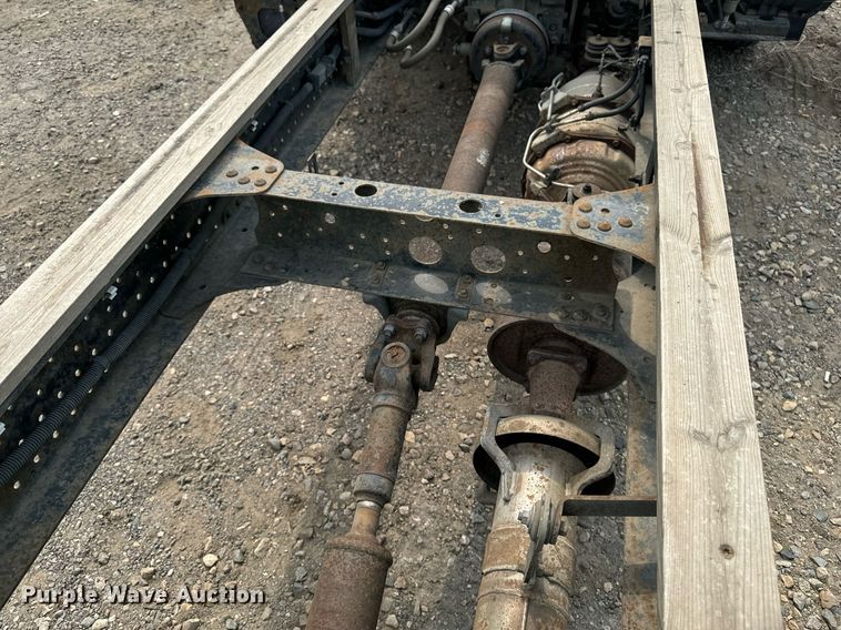 image for item DP8460 2008 Isuzu NPR truck cab and chassis