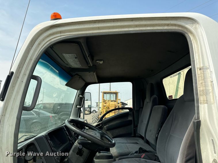 image for item DP8460 2008 Isuzu NPR truck cab and chassis