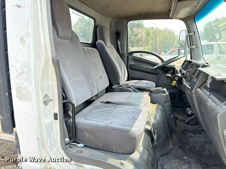 image for item DP8460 2008 Isuzu NPR truck cab and chassis