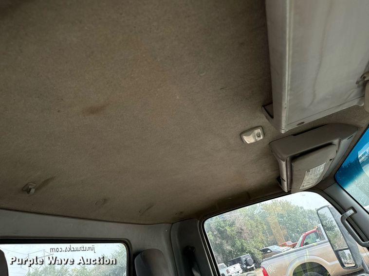 image for item DP8460 2008 Isuzu NPR truck cab and chassis