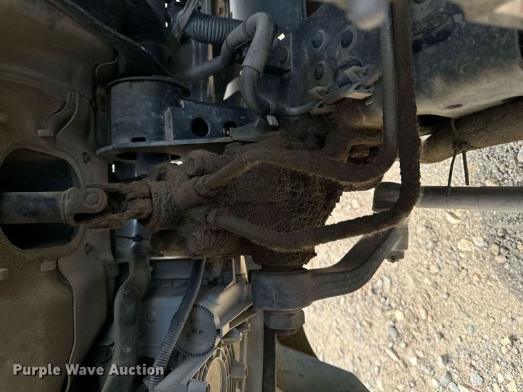 image for item DP8460 2008 Isuzu NPR truck cab and chassis