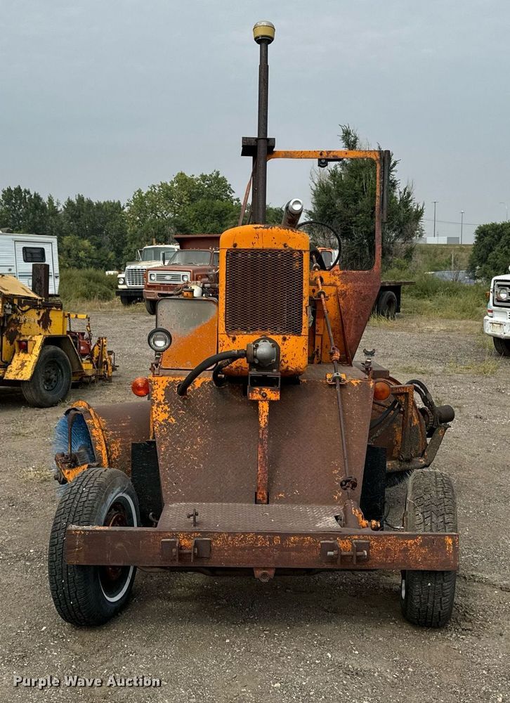 image for item DP8463 1979 Broce HS broom