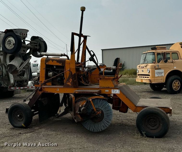 image for item DP8463 1979 Broce HS broom