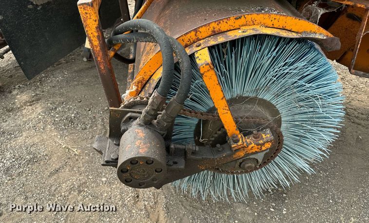 image for item DP8463 1979 Broce HS broom