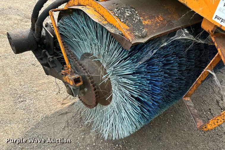 image for item DP8463 1979 Broce HS broom