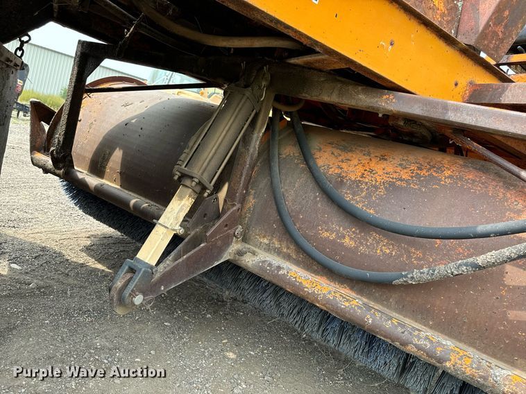 image for item DP8463 1979 Broce HS broom