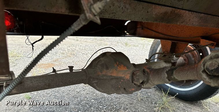 image for item DP8463 1979 Broce HS broom