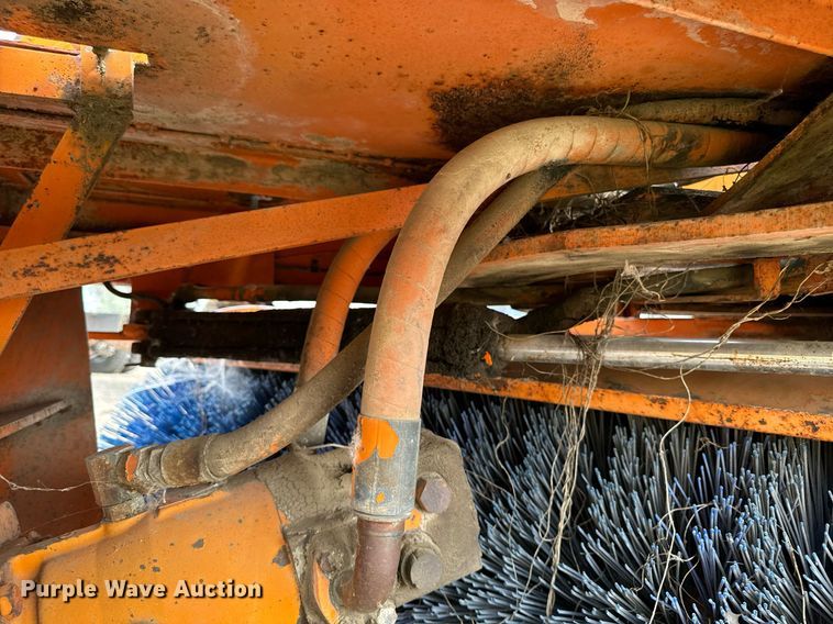 image for item DP8463 1979 Broce HS broom