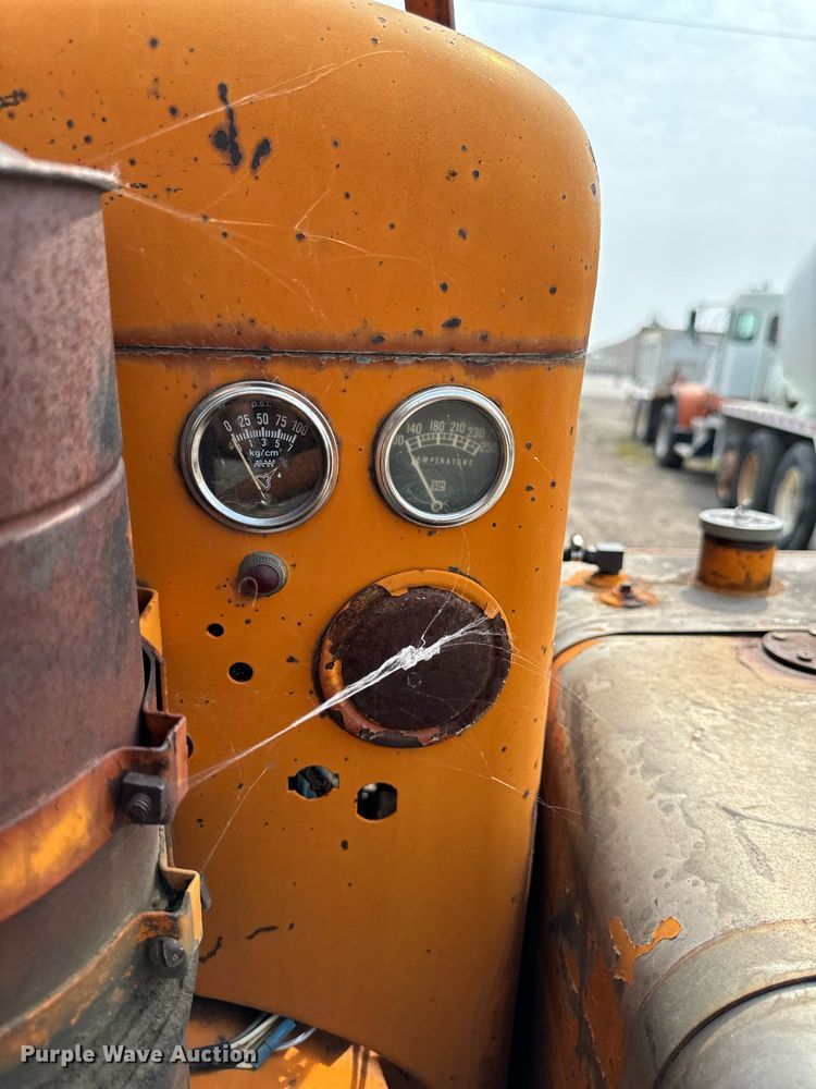 image for item DP8463 1979 Broce HS broom