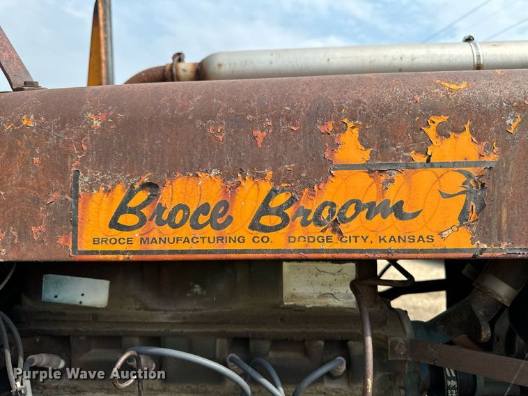 image for item DP8463 1979 Broce HS broom