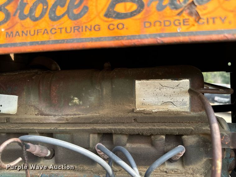 image for item DP8463 1979 Broce HS broom