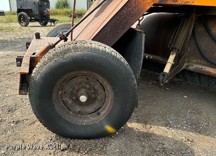 image for item DP8463 1979 Broce HS broom