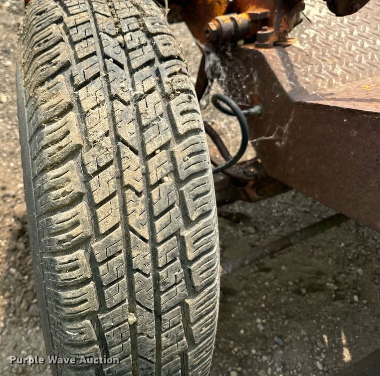 image for item DP8463 1979 Broce HS broom