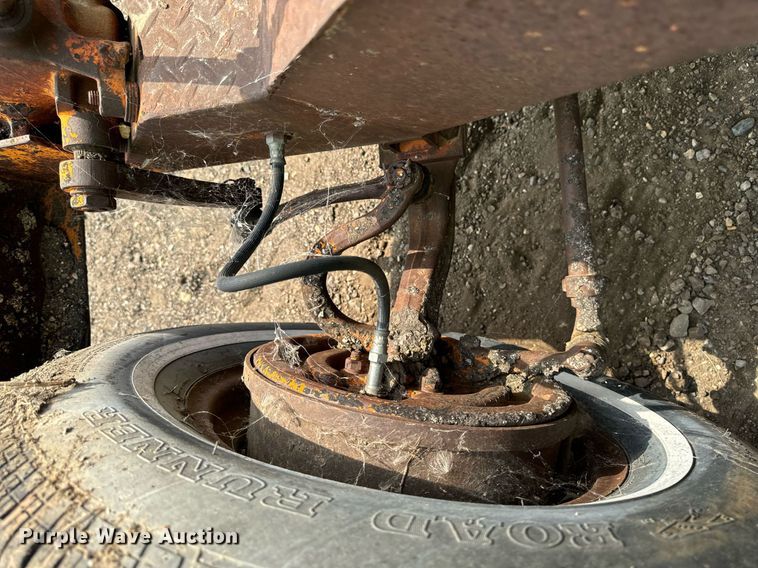 image for item DP8463 1979 Broce HS broom