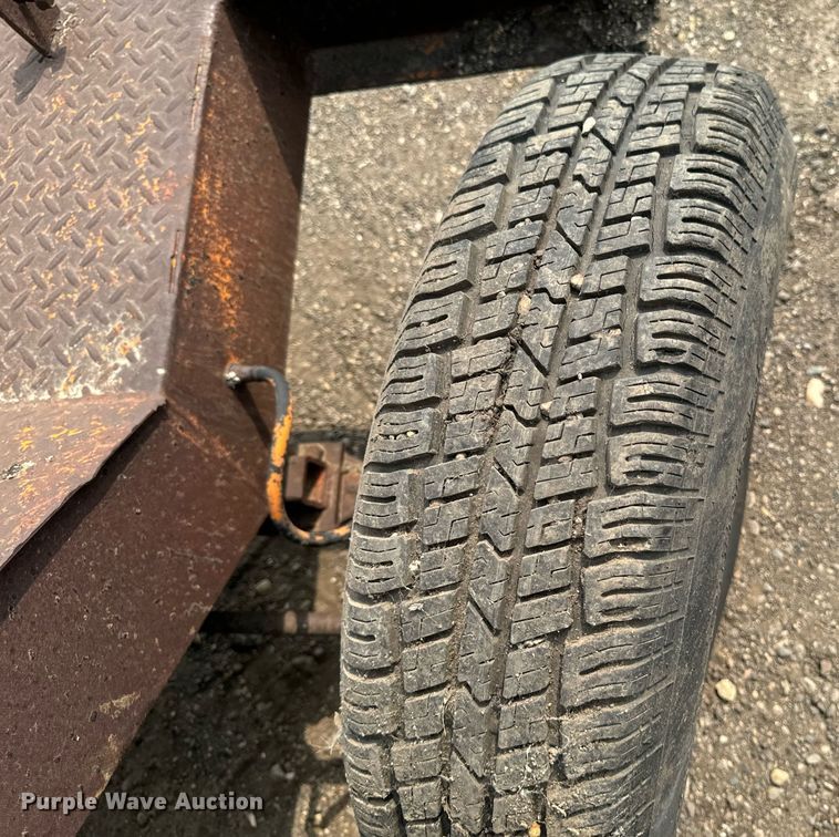 image for item DP8463 1979 Broce HS broom