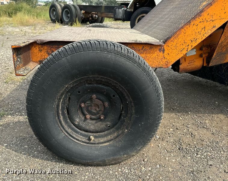 image for item DP8463 1979 Broce HS broom