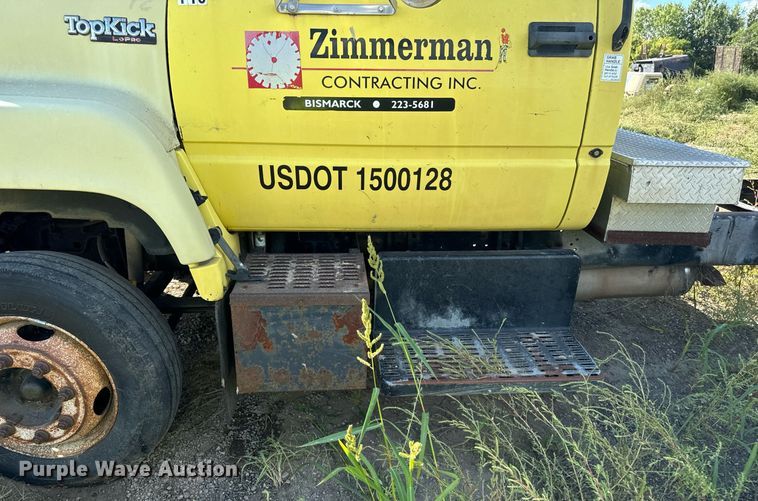 image for item DP8465 1995 GMC Topkick  flatbed truck