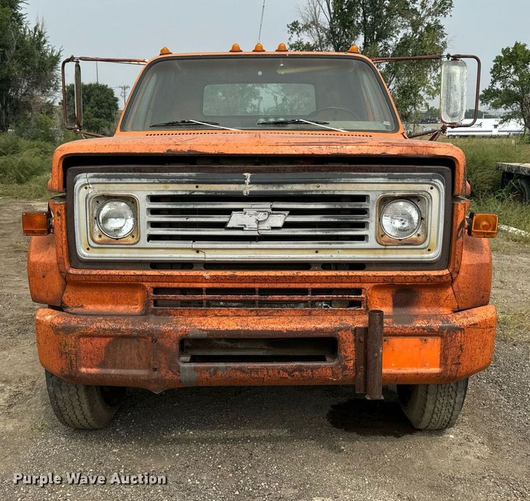image for item DP8466 1974 Chevrolet C60 flatbed truck