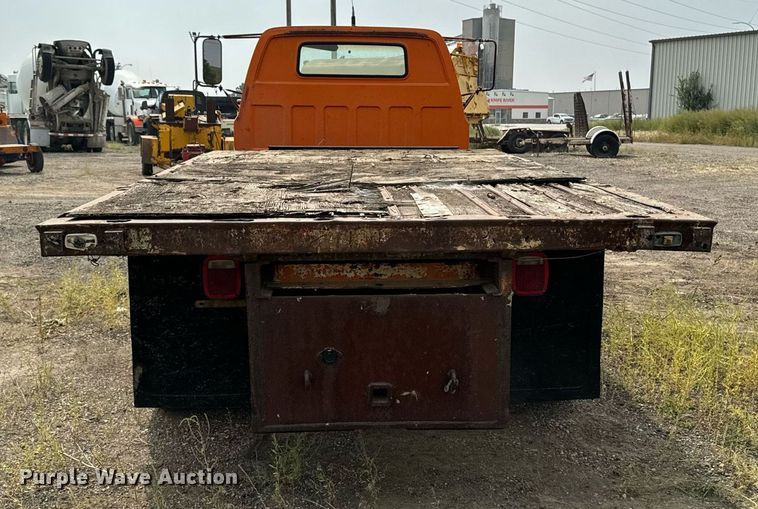 image for item DP8466 1974 Chevrolet C60 flatbed truck