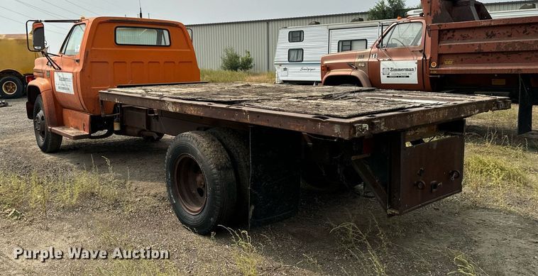 image for item DP8466 1974 Chevrolet C60 flatbed truck