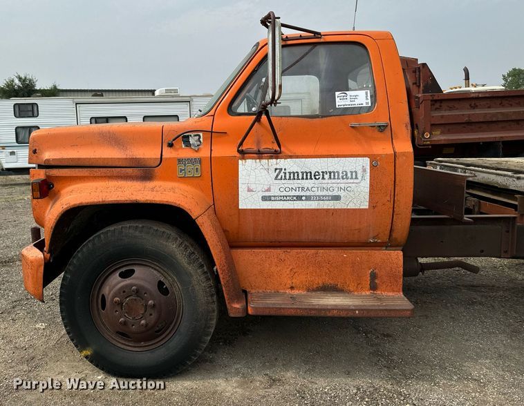 image for item DP8466 1974 Chevrolet C60 flatbed truck