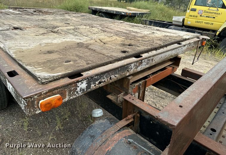 image for item DP8466 1974 Chevrolet C60 flatbed truck