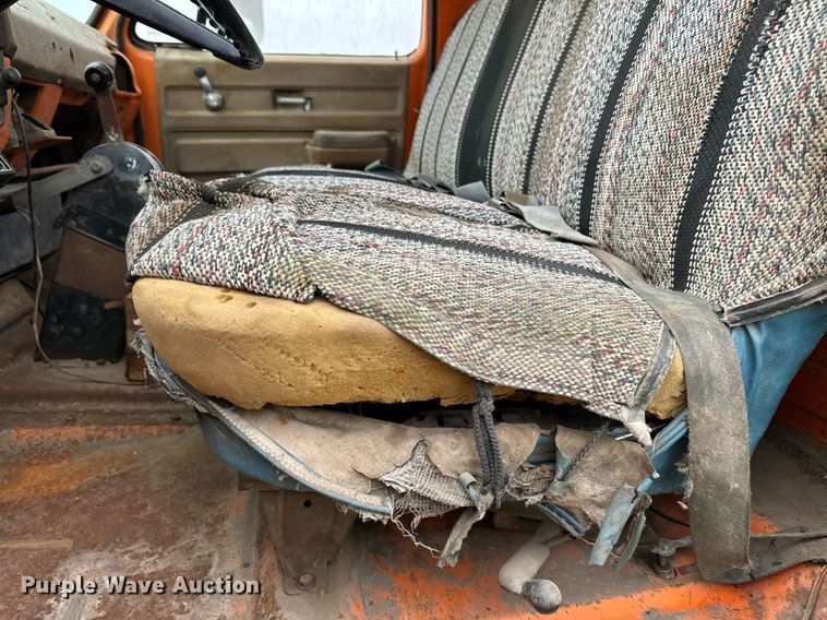 image for item DP8466 1974 Chevrolet C60 flatbed truck