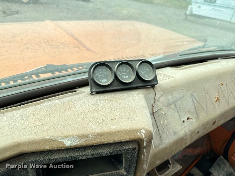 image for item DP8466 1974 Chevrolet C60 flatbed truck