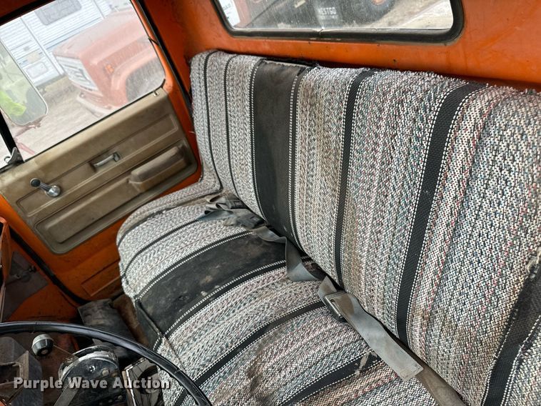 image for item DP8466 1974 Chevrolet C60 flatbed truck