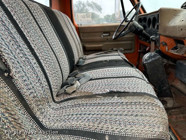 image for item DP8466 1974 Chevrolet C60 flatbed truck