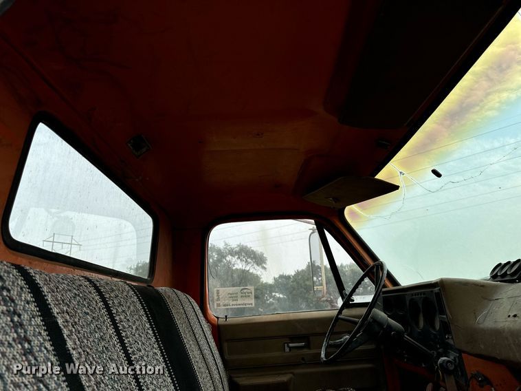 image for item DP8466 1974 Chevrolet C60 flatbed truck