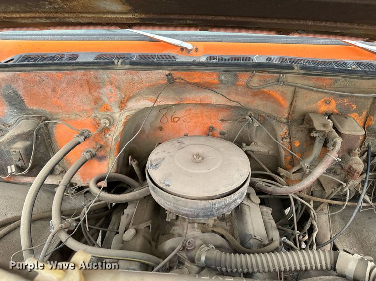 image for item DP8466 1974 Chevrolet C60 flatbed truck