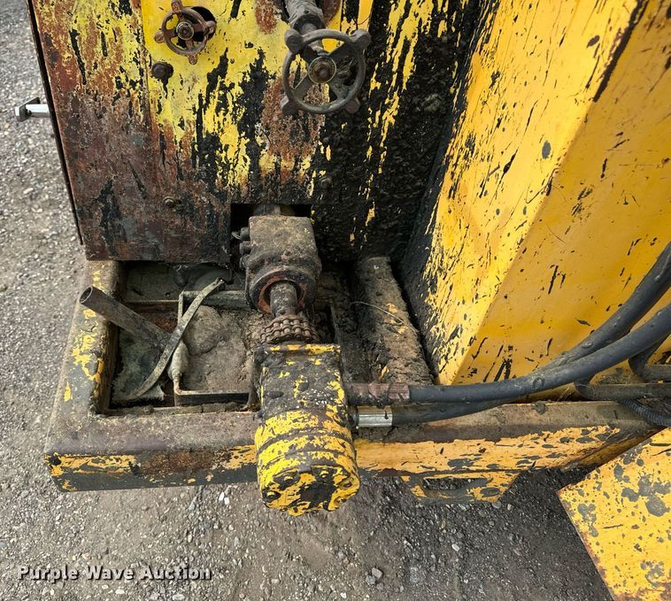 image for item DP8467 Cimline 200 melter applicator