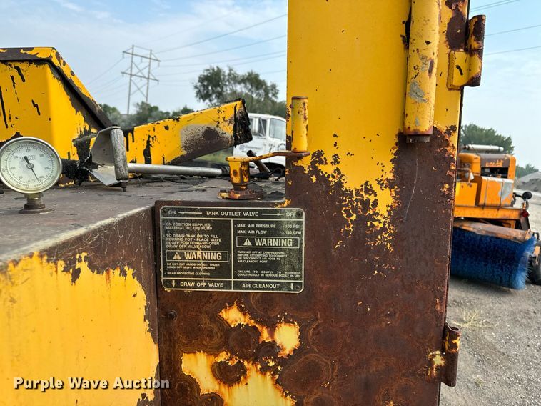 image for item DP8467 Cimline 200 melter applicator