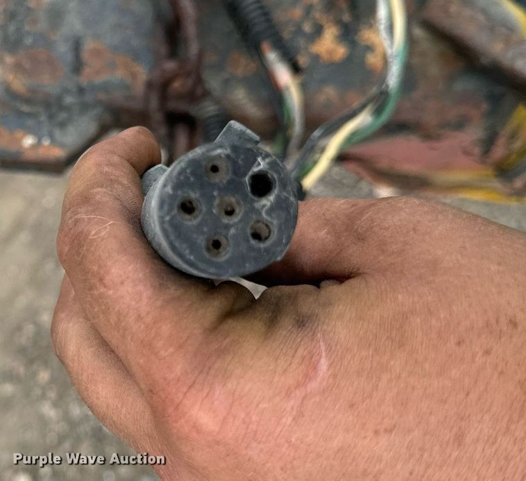 image for item DP8472 Asphalt trailer