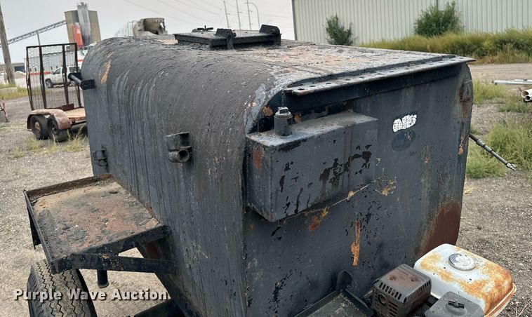 image for item DP8472 Asphalt trailer