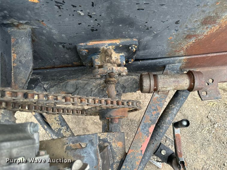 image for item DP8472 Asphalt trailer