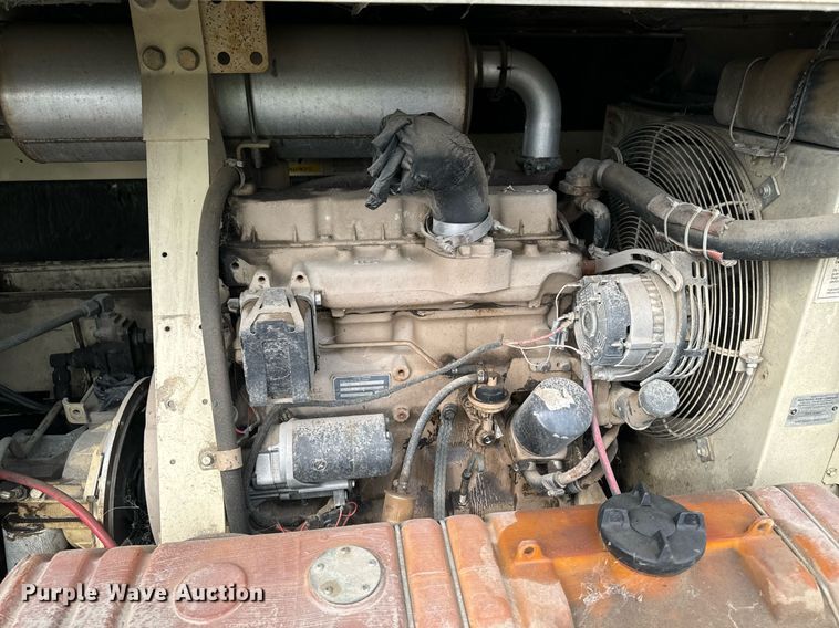 image for item DP8475 1993 Ingersoll Rand 185 air compressor