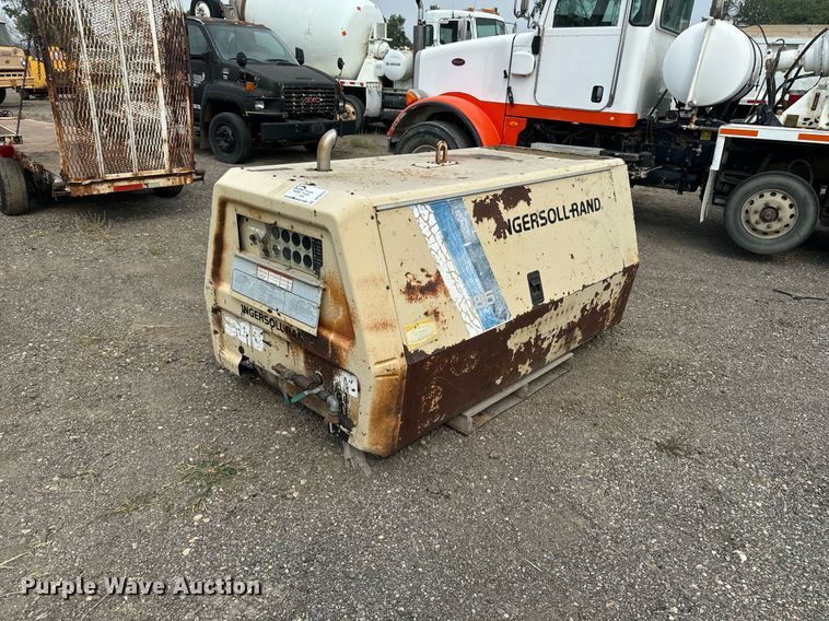 image for item DP8475 1993 Ingersoll Rand 185 air compressor