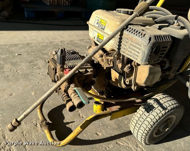 image for item DP8481 Cold Sting CS3020H0 pressure washer