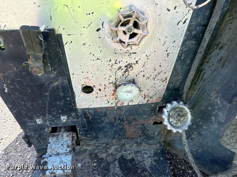 image for item DP8492 2005 Cimline 230D M/A melter applicator