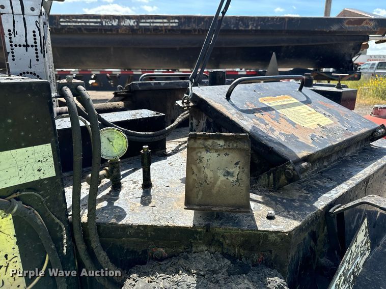 image for item DP8492 2005 Cimline 230D M/A melter applicator