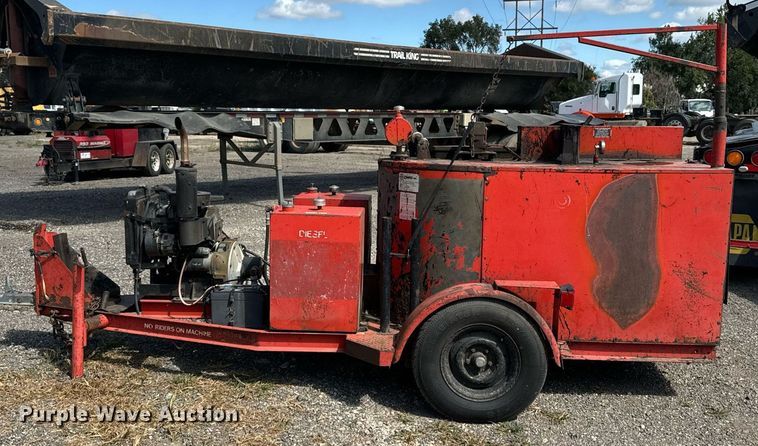 image for item DP8493 Crafco Inc. EZ Pour melter applicator