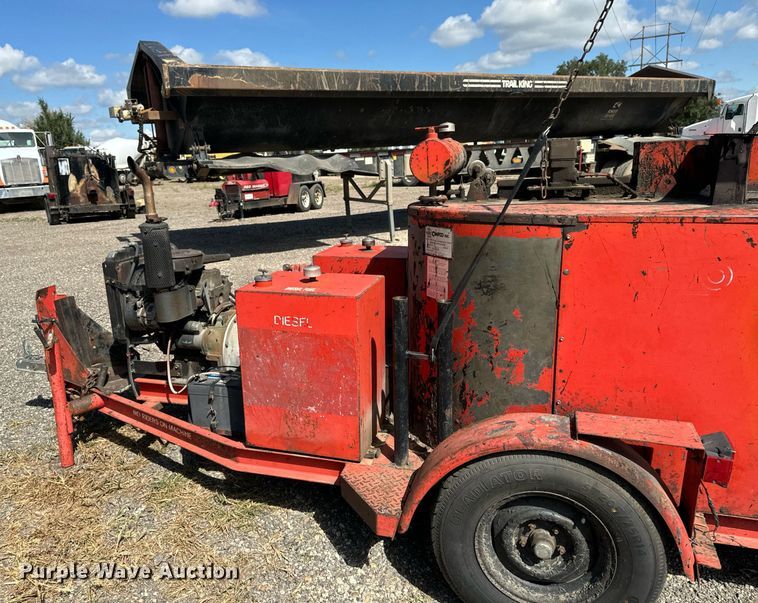 image for item DP8493 Crafco Inc. EZ Pour melter applicator