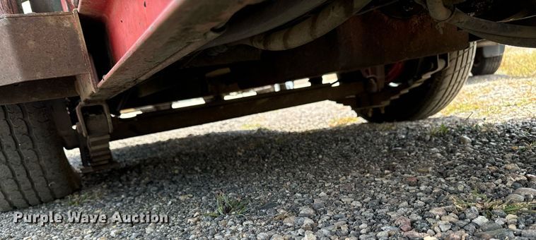 image for item DP8493 Crafco Inc. EZ Pour melter applicator