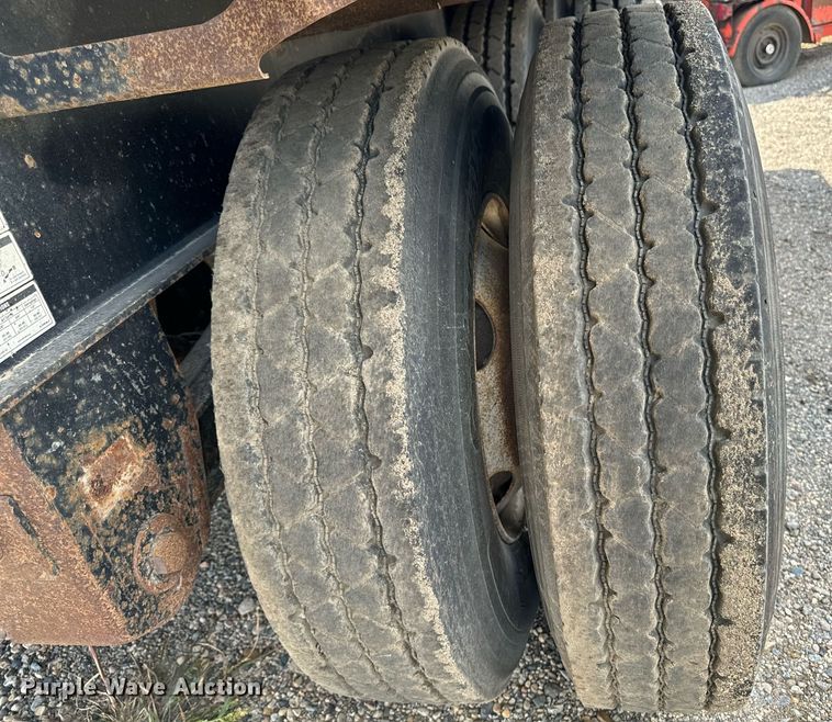 image for item DP8494 2012 Trail King TK60SSD 403 side dump trailer