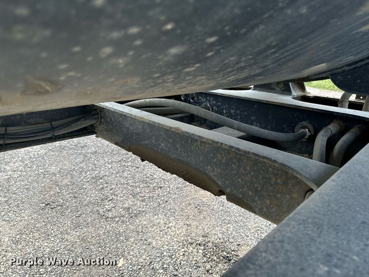 image for item DP8495 2012 Trail King TK60SSD 403 side dump trailer