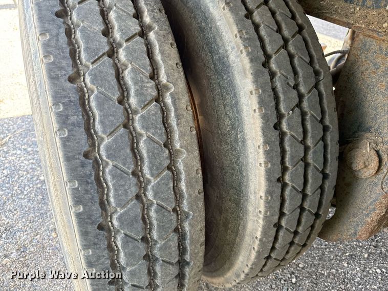 image for item DP8495 2012 Trail King TK60SSD 403 side dump trailer