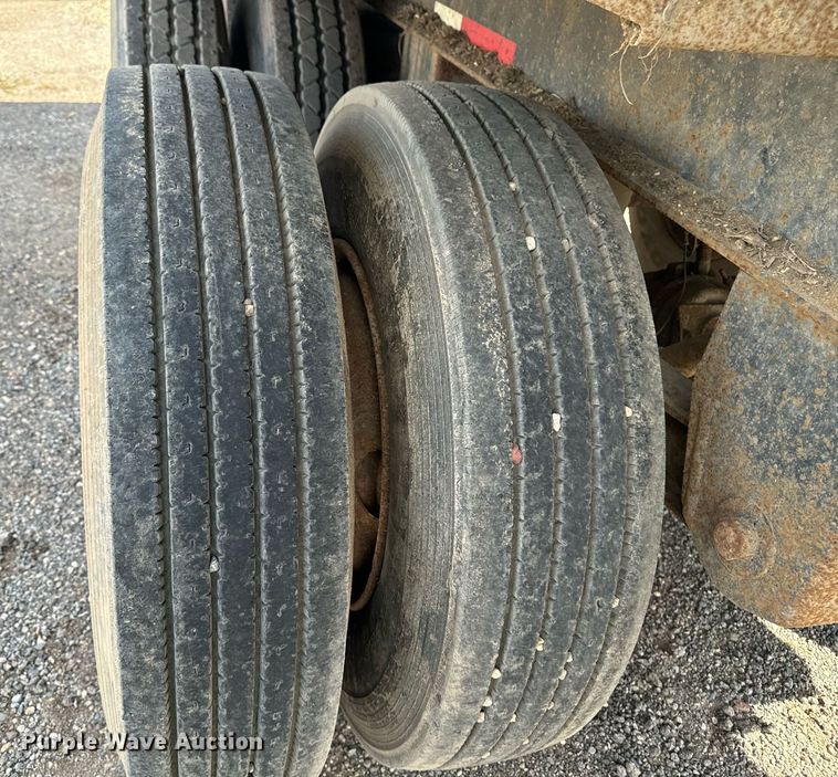 image for item DP8495 2012 Trail King TK60SSD 403 side dump trailer